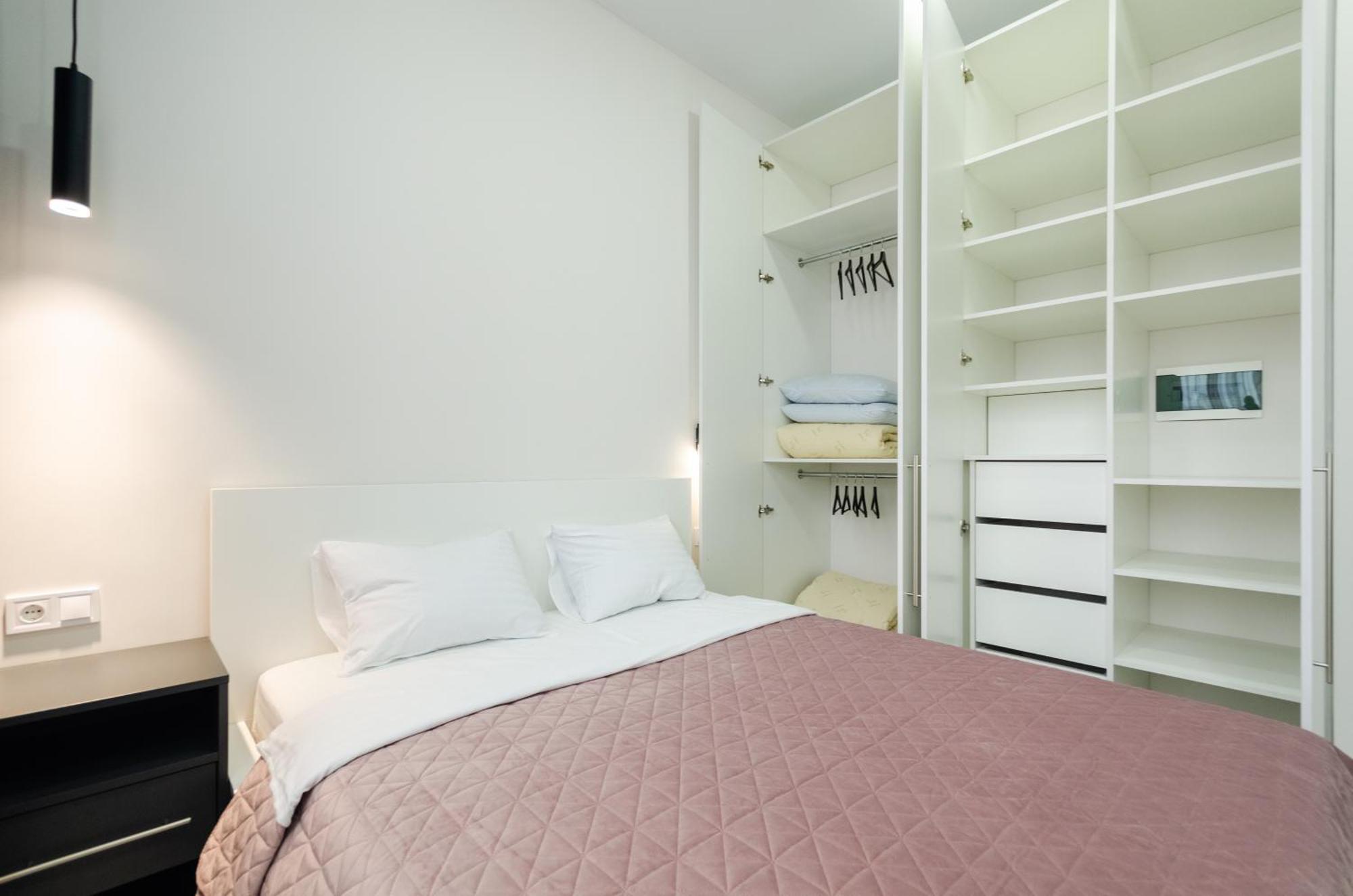 Petrovdom Inn Rc Diplomat Hall -The Smart Hotel Apartment Panoramic City View I Київ Екстер'єр фото