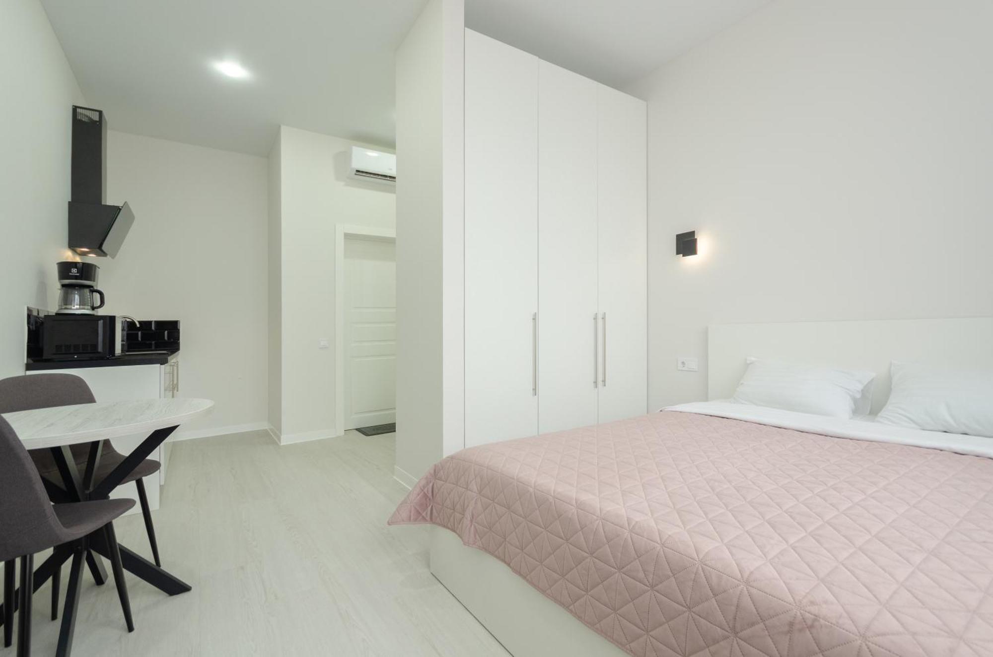 Petrovdom Inn Rc Diplomat Hall -The Smart Hotel Apartment Panoramic City View I Київ Екстер'єр фото