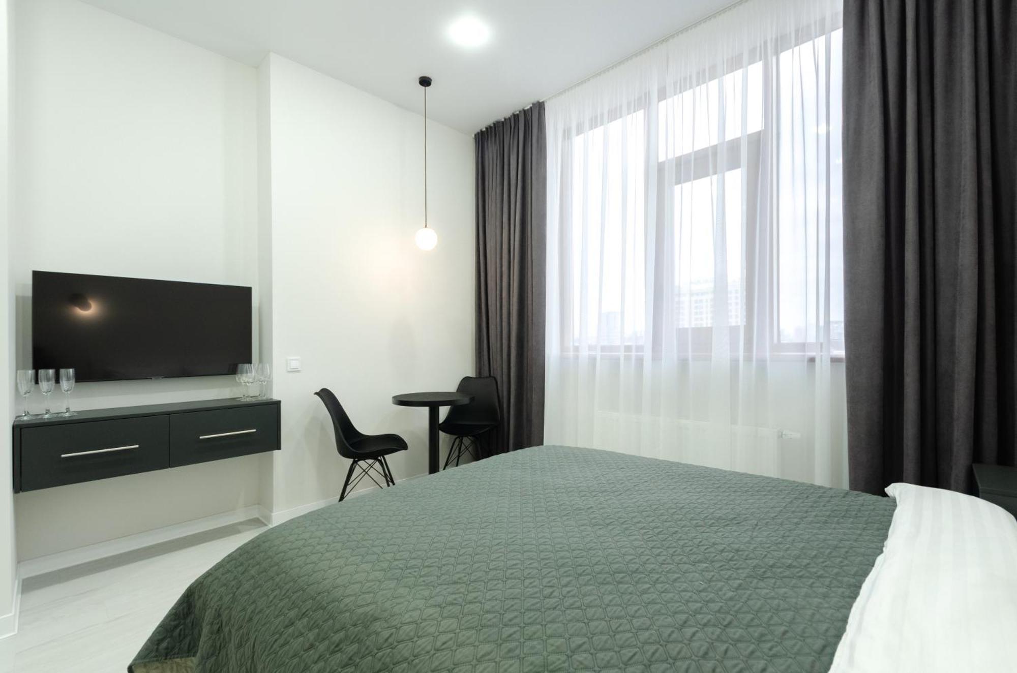 Petrovdom Inn Rc Diplomat Hall -The Smart Hotel Apartment Panoramic City View I Київ Екстер'єр фото