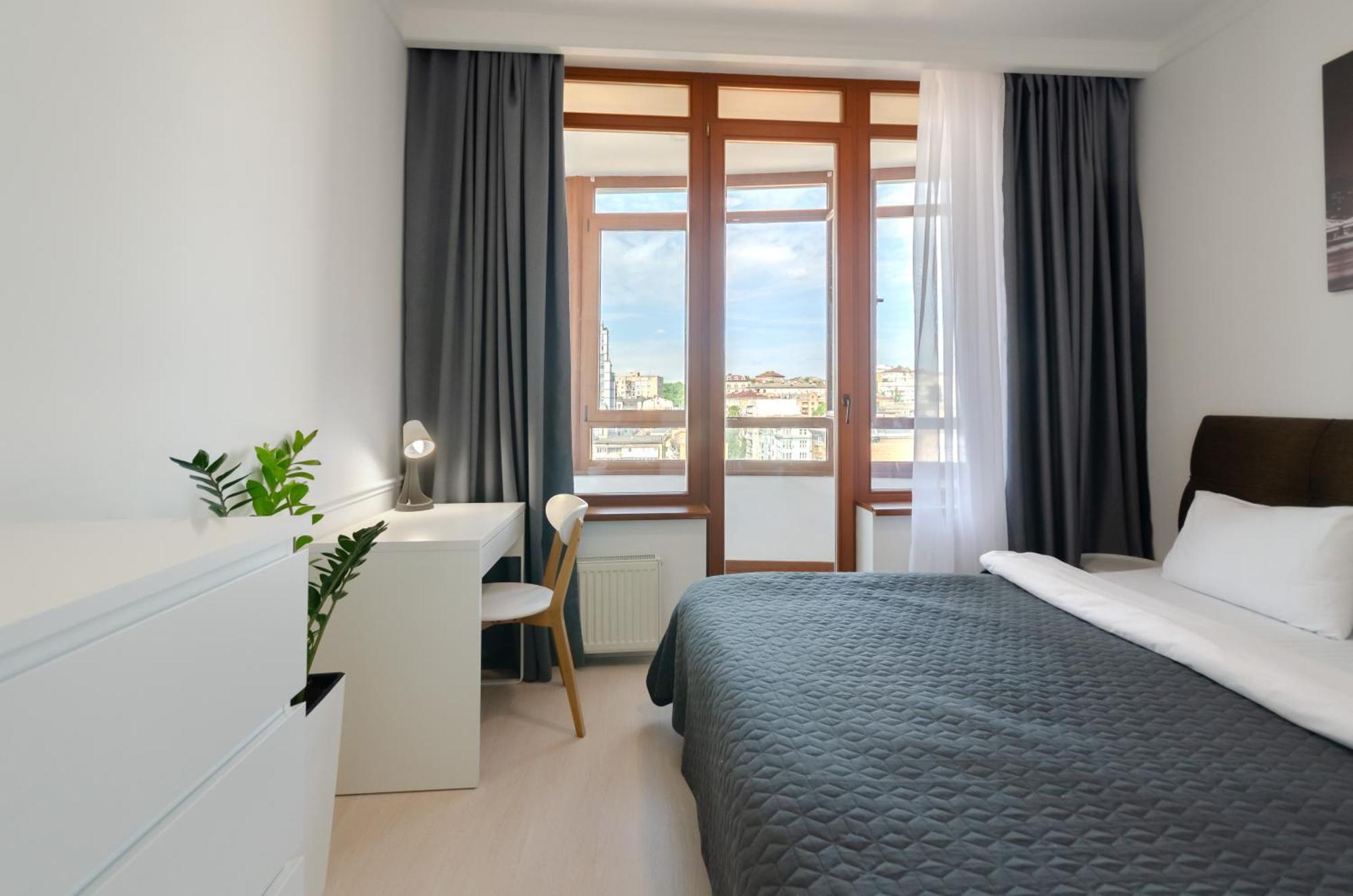 Petrovdom Inn Rc Diplomat Hall -The Smart Hotel Apartment Panoramic City View I Київ Екстер'єр фото
